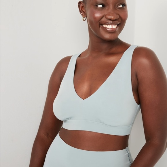 NWT Old Navy Soft-Knit V-Neck Bralette Top - Picture 4 of 9